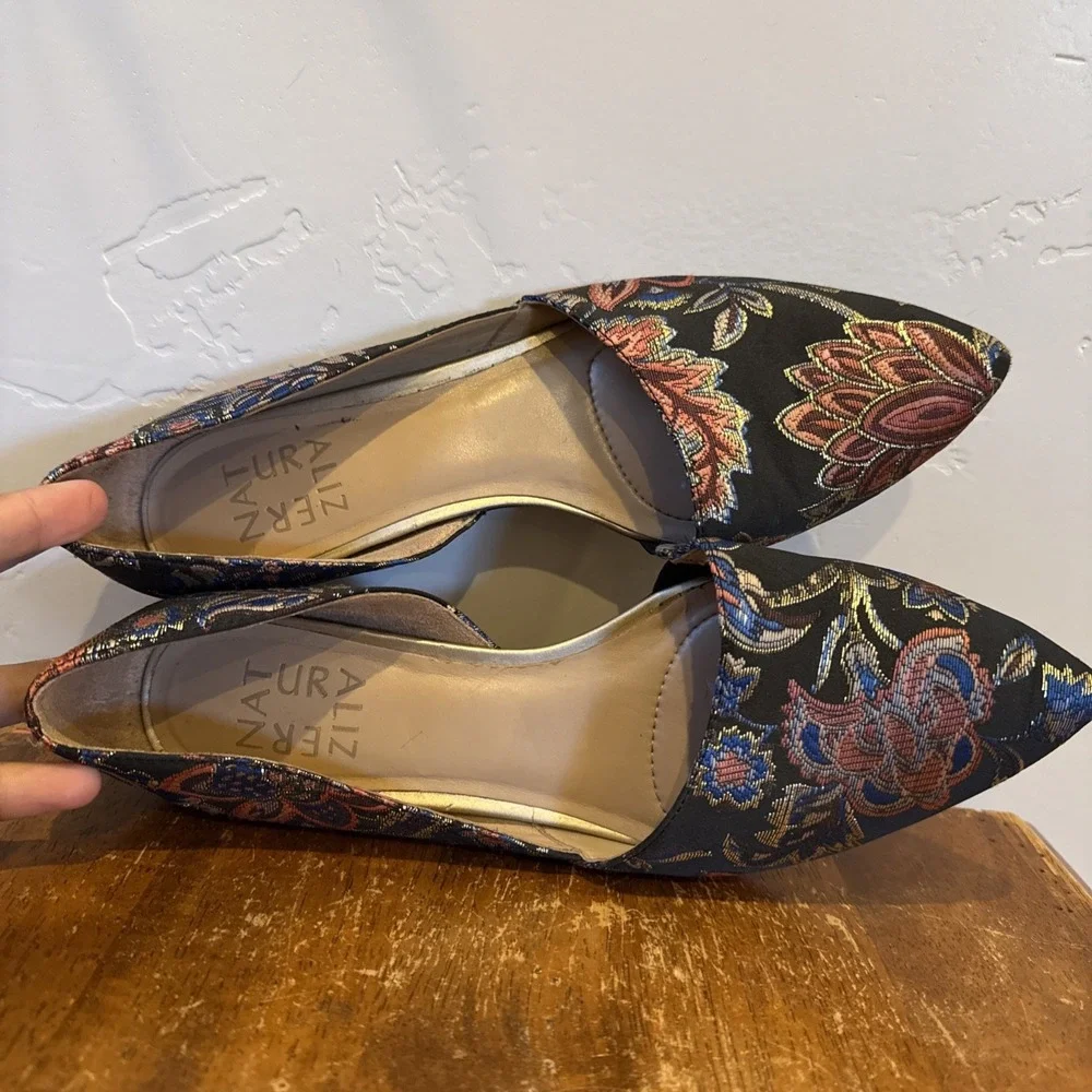 Naturalizer Samantha Half d'Orsay‎ Flat Black Metallic Floral Embroidered Size 6